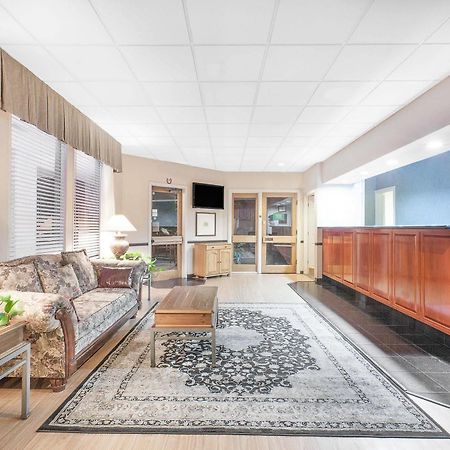 Motel Baymont By Wyndham Paris Extérieur photo